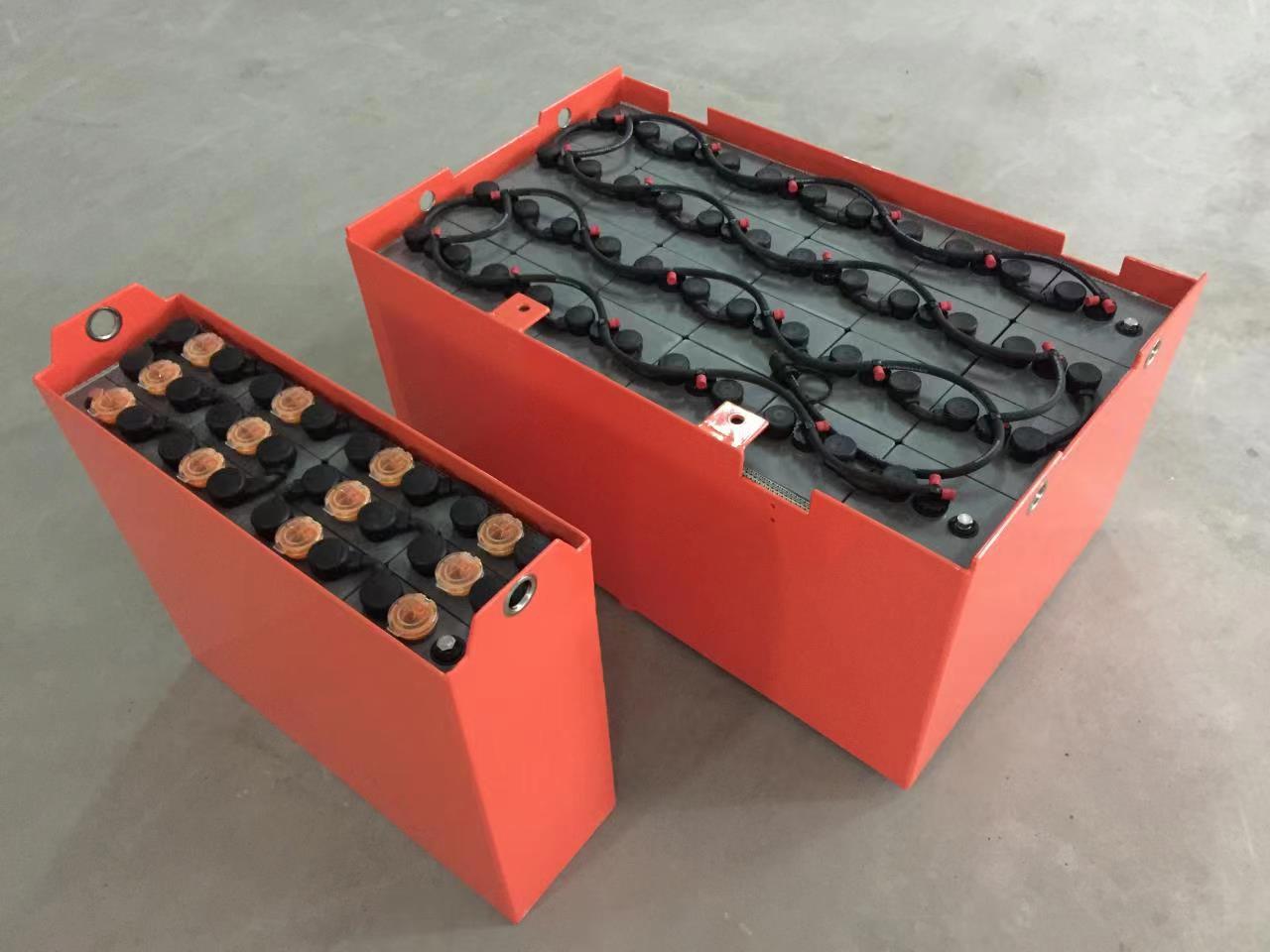 DIN Traction Series (PzS) Traction Batteries (DIN Standard)