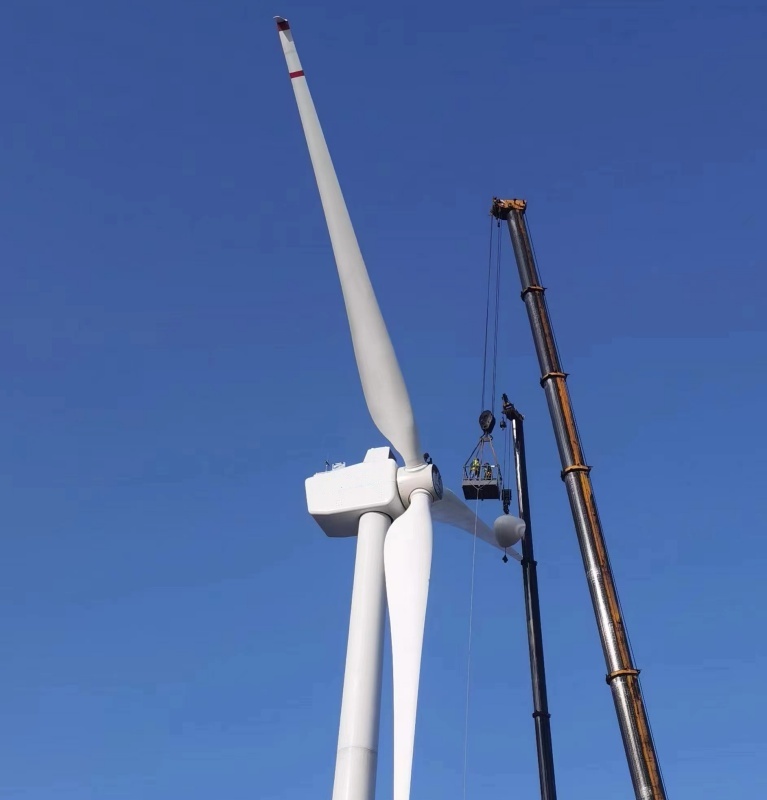 330KW wind turbines are grid-connected and off-grid with high quality for small wind farms, smart grids, and microgrid systems